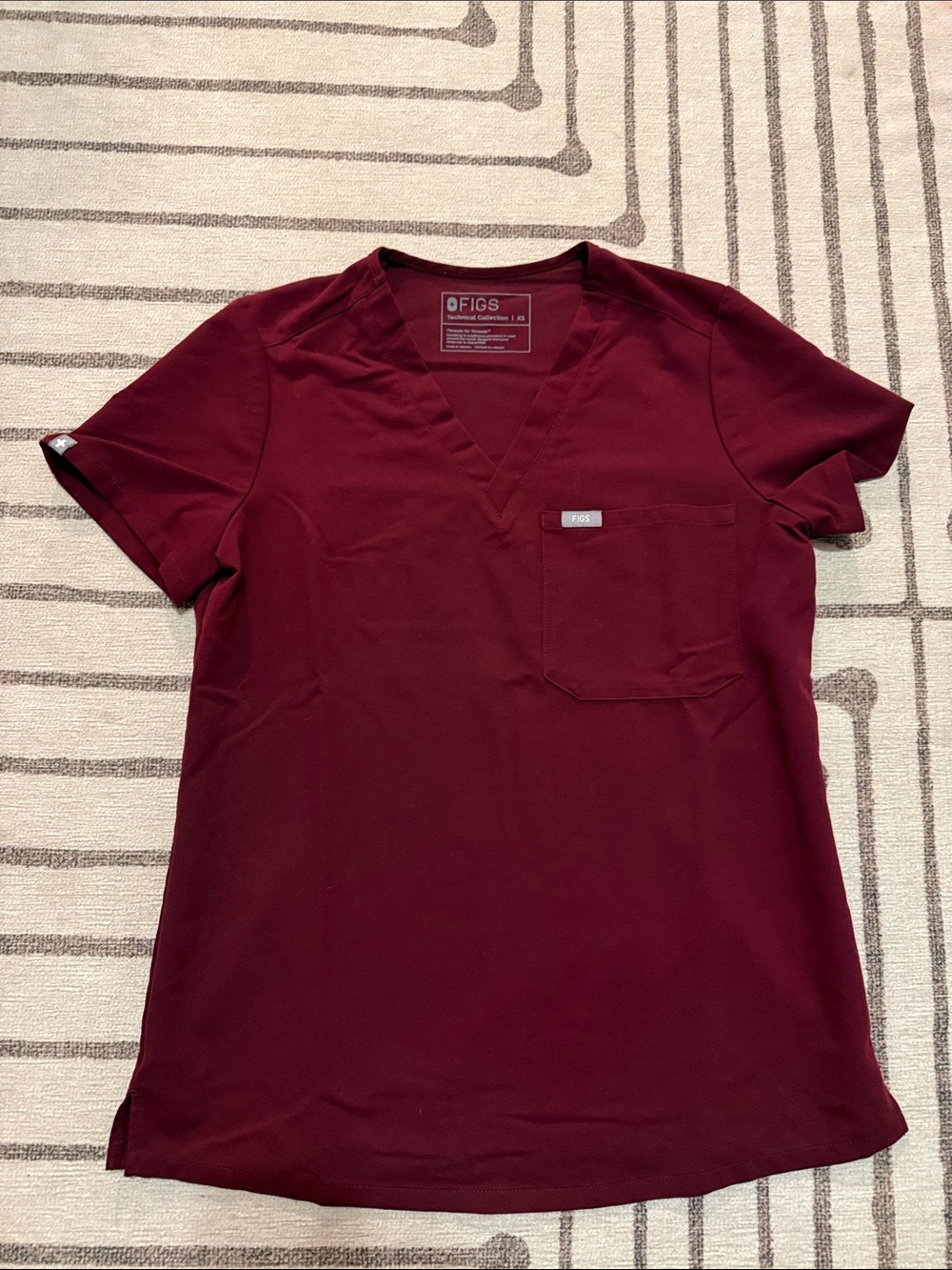 Figs Women's Short Sleeve V-Neck Scrub Top in Burgundy